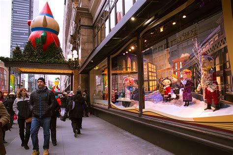 new york christmas windows